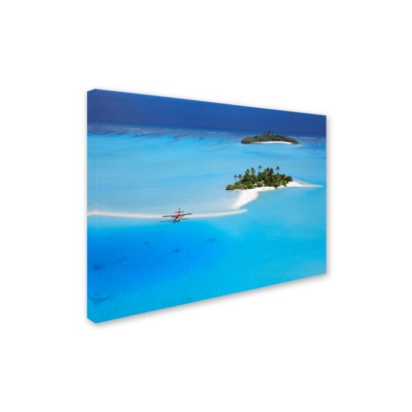 Robert Harding Picture Library 'Beachy 14' Canvas Art,24x32